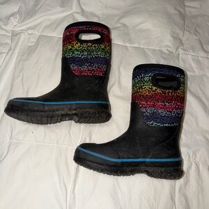 Bogs Grasp Multi season Rain or Snow Boots size 2